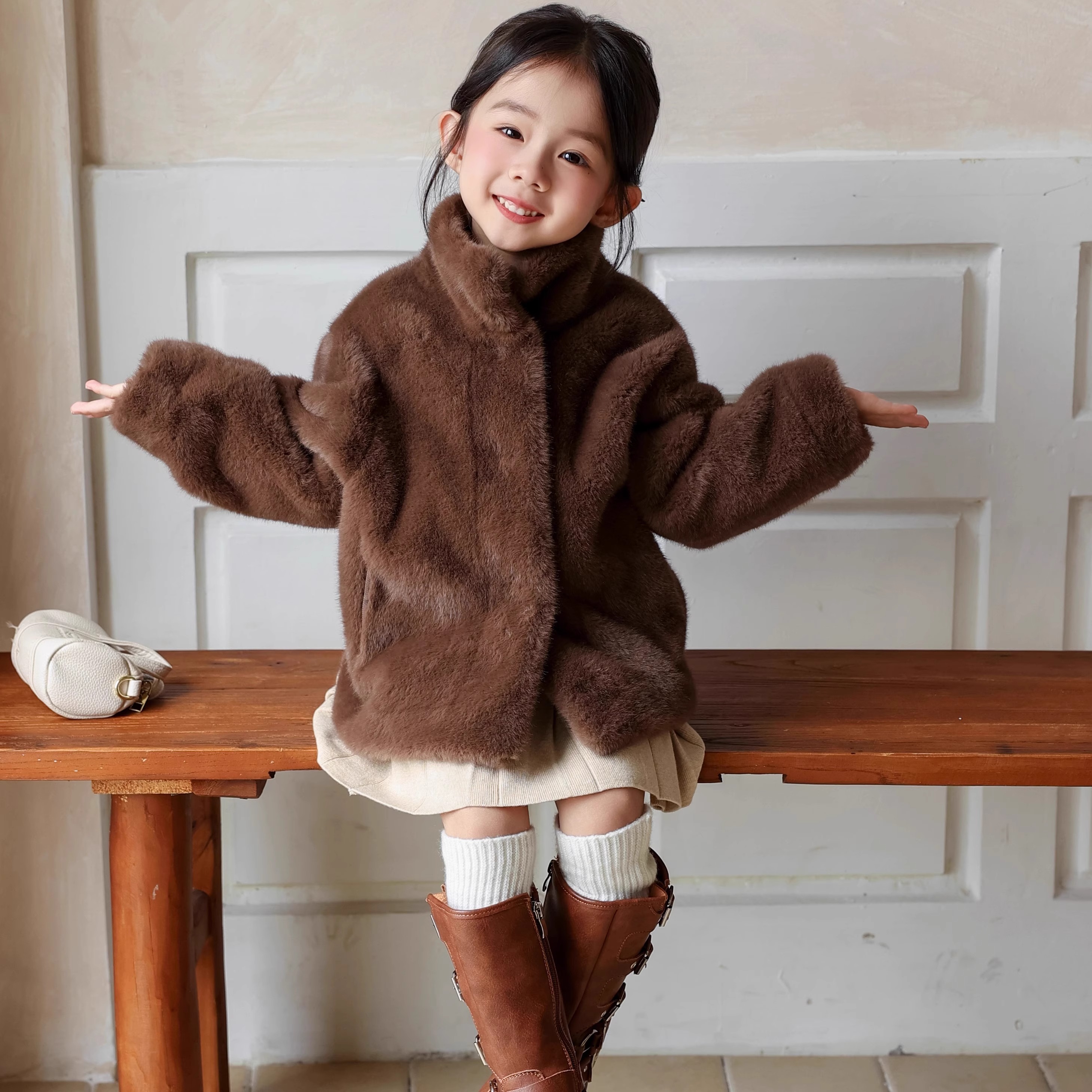 女童皮毛一体仿水貂绒环保皮草外套立领女童加厚短款男童皮衣外套