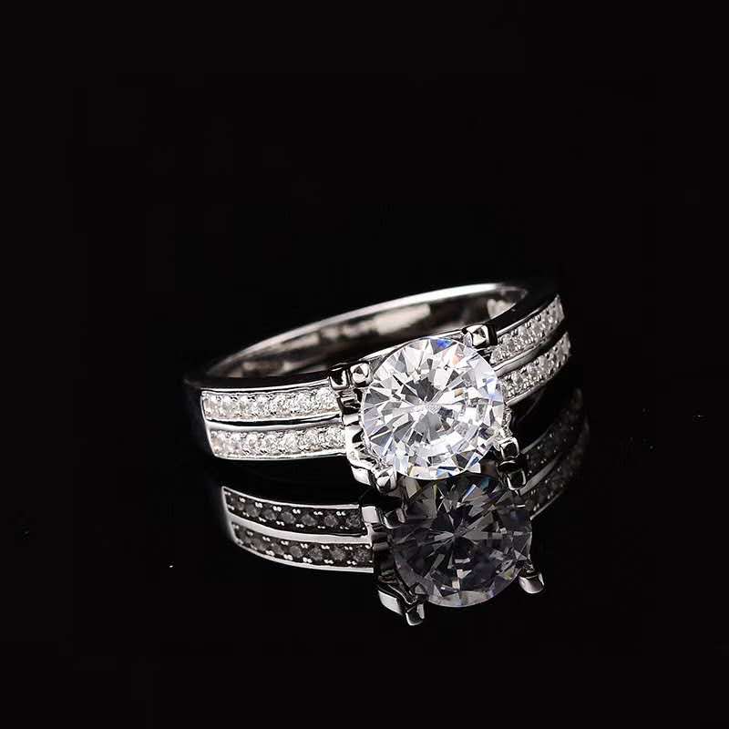 925银莫桑石戒指 双排牛头时尚镶嵌豪华莫桑戒订婚结婚