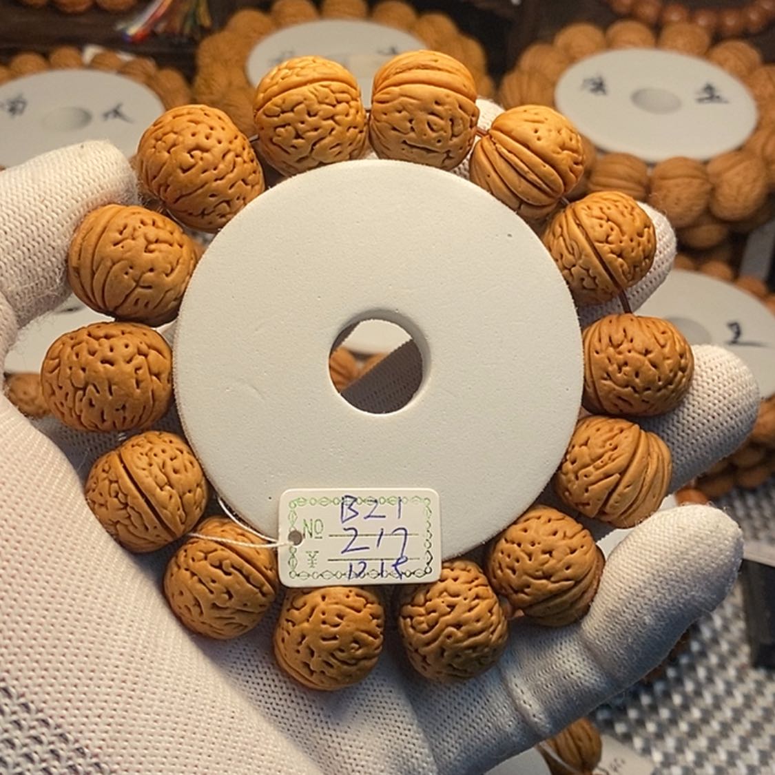 【闪购商品】桃核手串