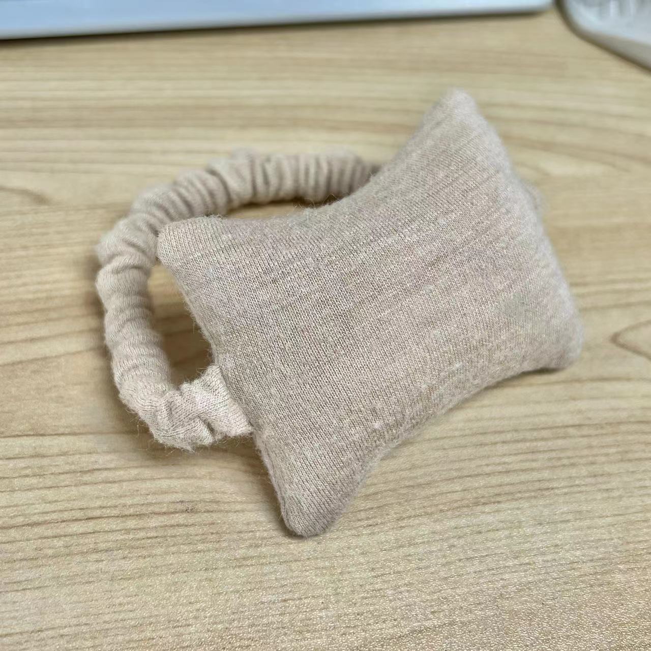 【两个装】柞蚕丝成人护手腕发圈松紧带防磨手工真丝发圈D240248