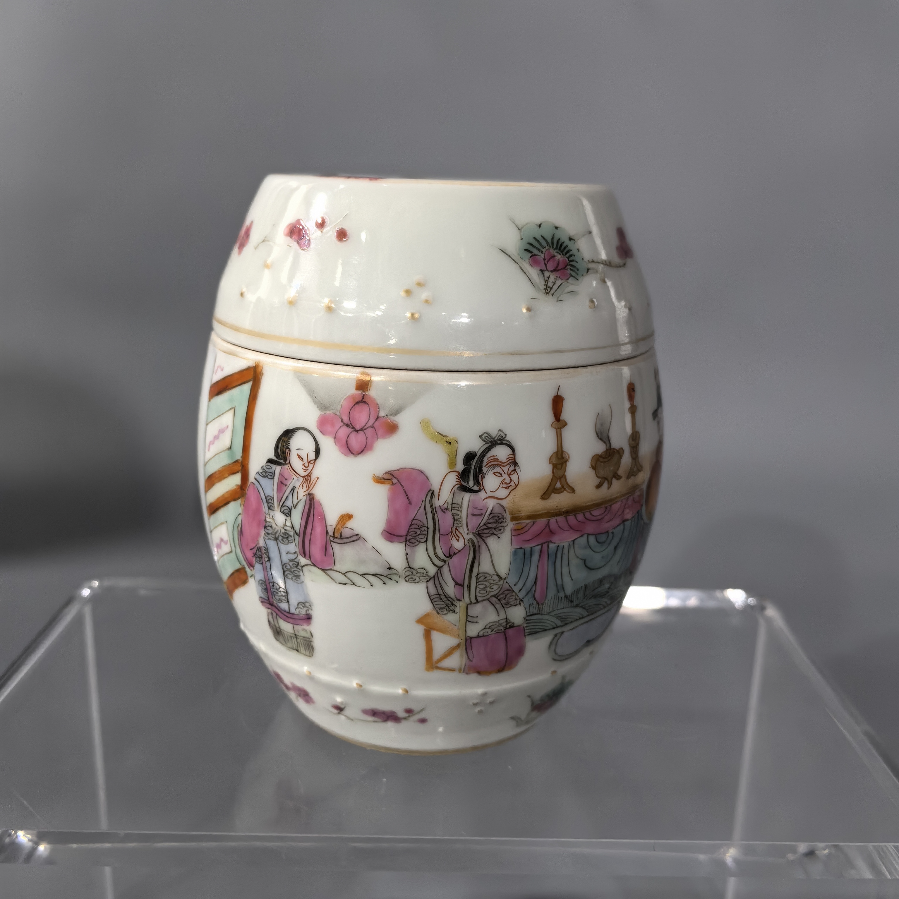 古董 清粉彩人物支钉鼓凳盖罐 瓷器/古玩/收藏品