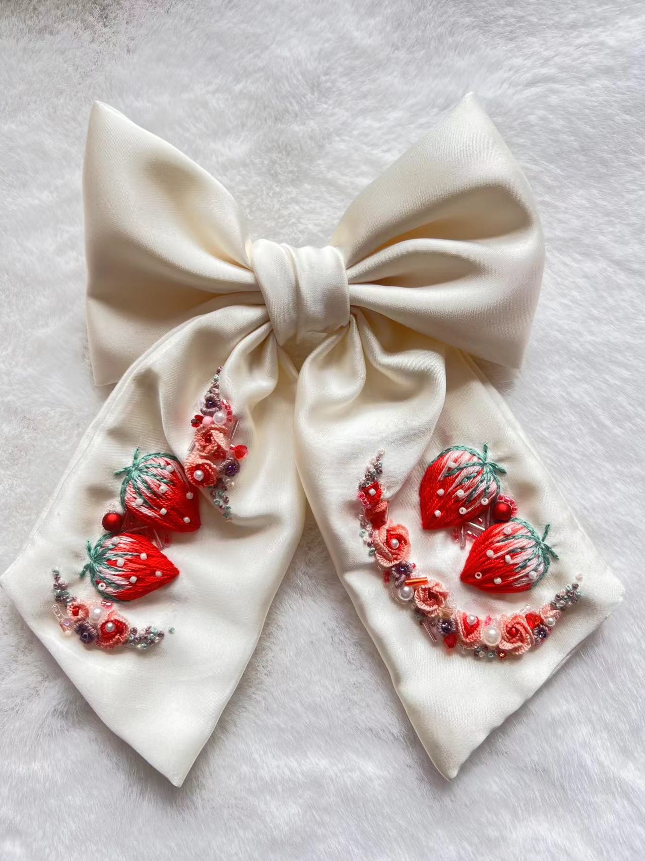 纯手工刺绣发饰3【直播间选款先选款再结米】