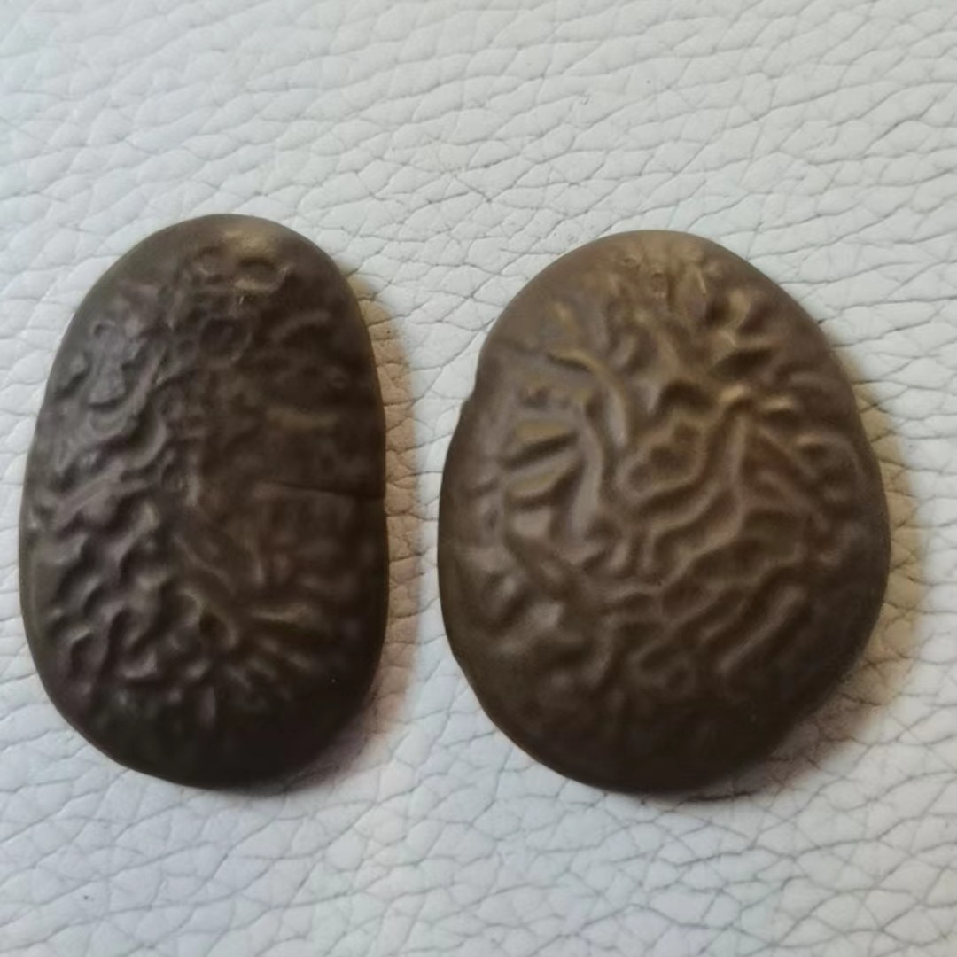 新疆泥石 风凌石 沙漠漆精美石头摆件异形摆件装饰品日常摆放