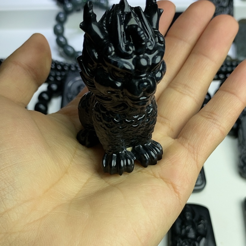 【闪购商品】和田玉（墨玉）颈饰未镶嵌爷***年