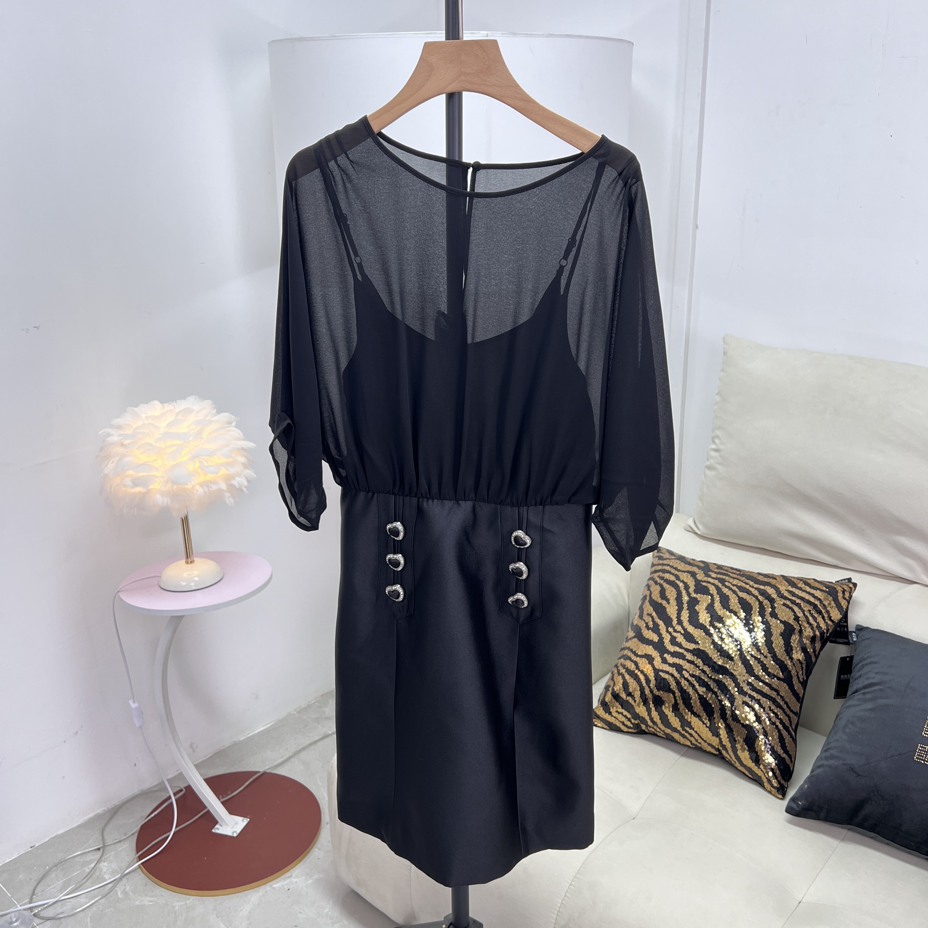 【庄喜儿Original】黑色拼接显瘦时尚气质轻奢连衣裙女ZXE2671