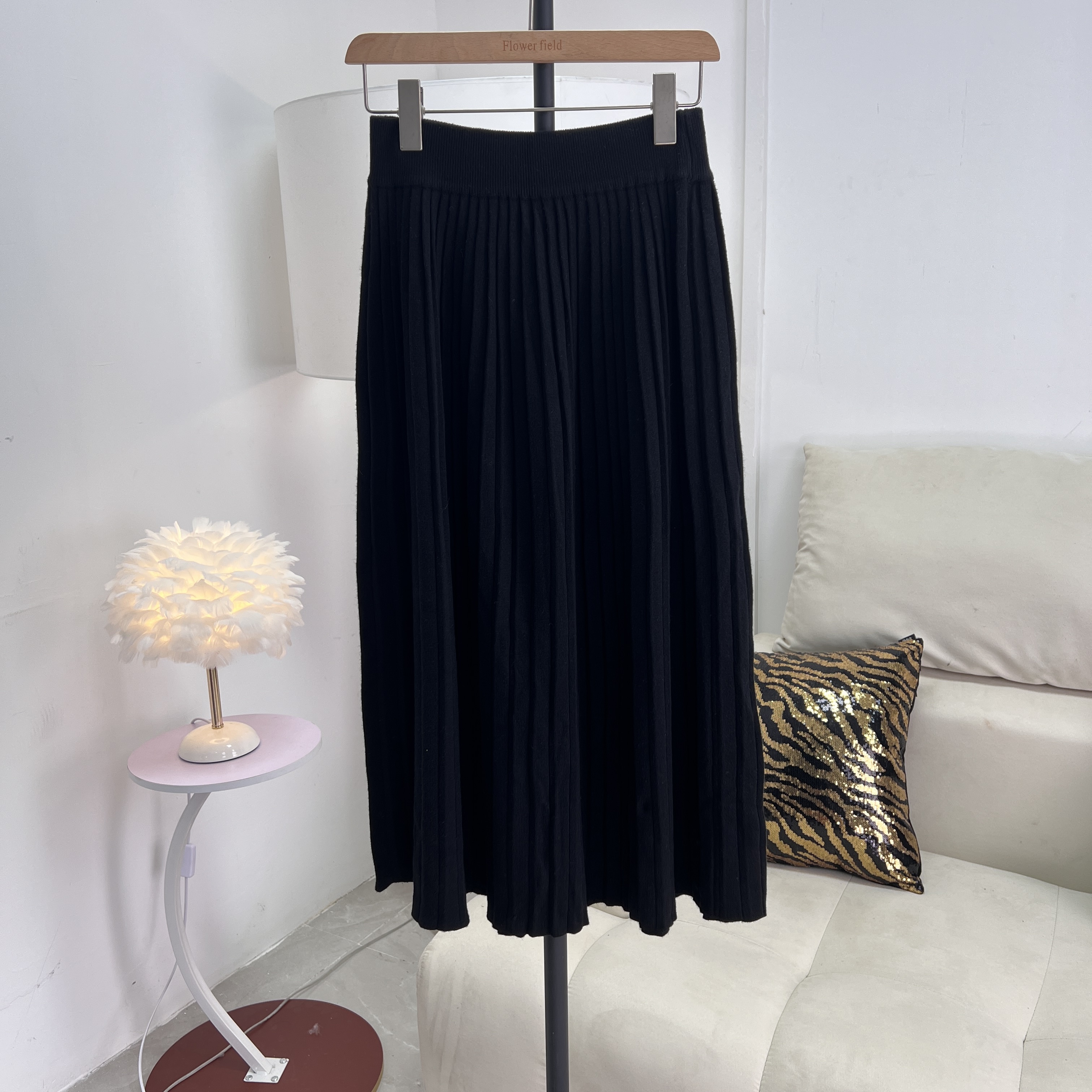 【庄喜儿Original】气质时尚百搭黑色百褶针织毛线半身裙女ZXE2513