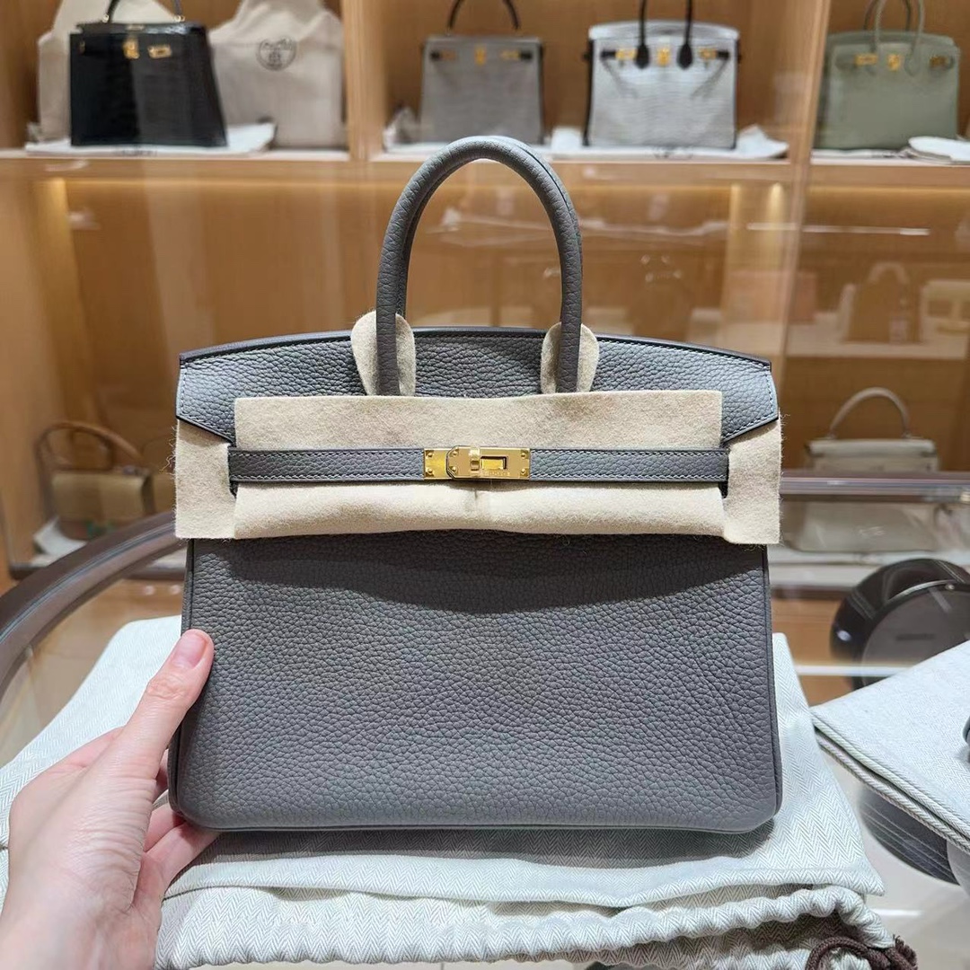 未使用 Hermes/爱马仕 0071/birkin25积雨云灰/金扣/togo皮