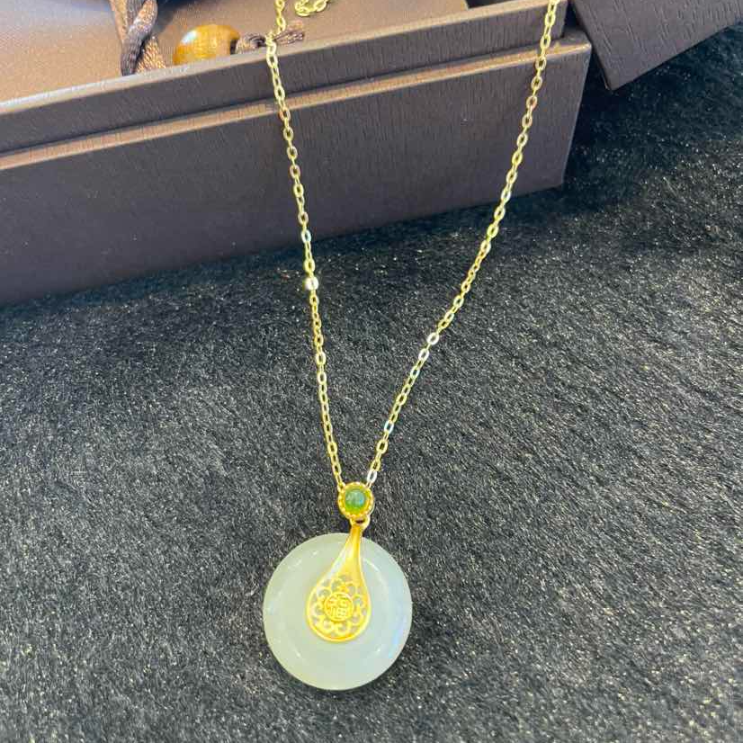 “予安”和田玉吊坠/s925银