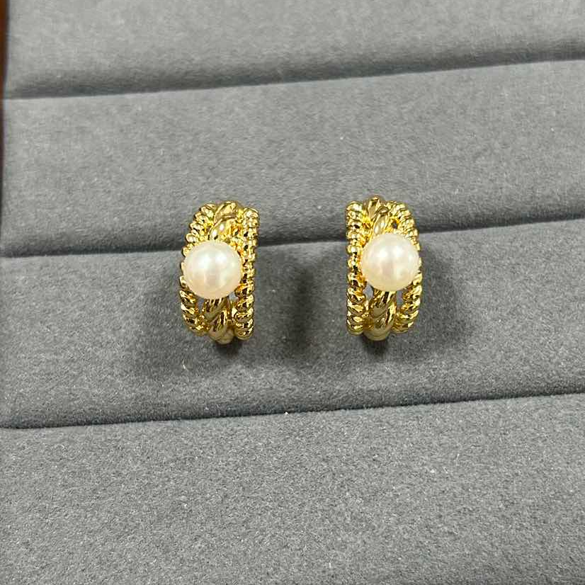 “羽莱”天然珍珠耳钉/14K注金