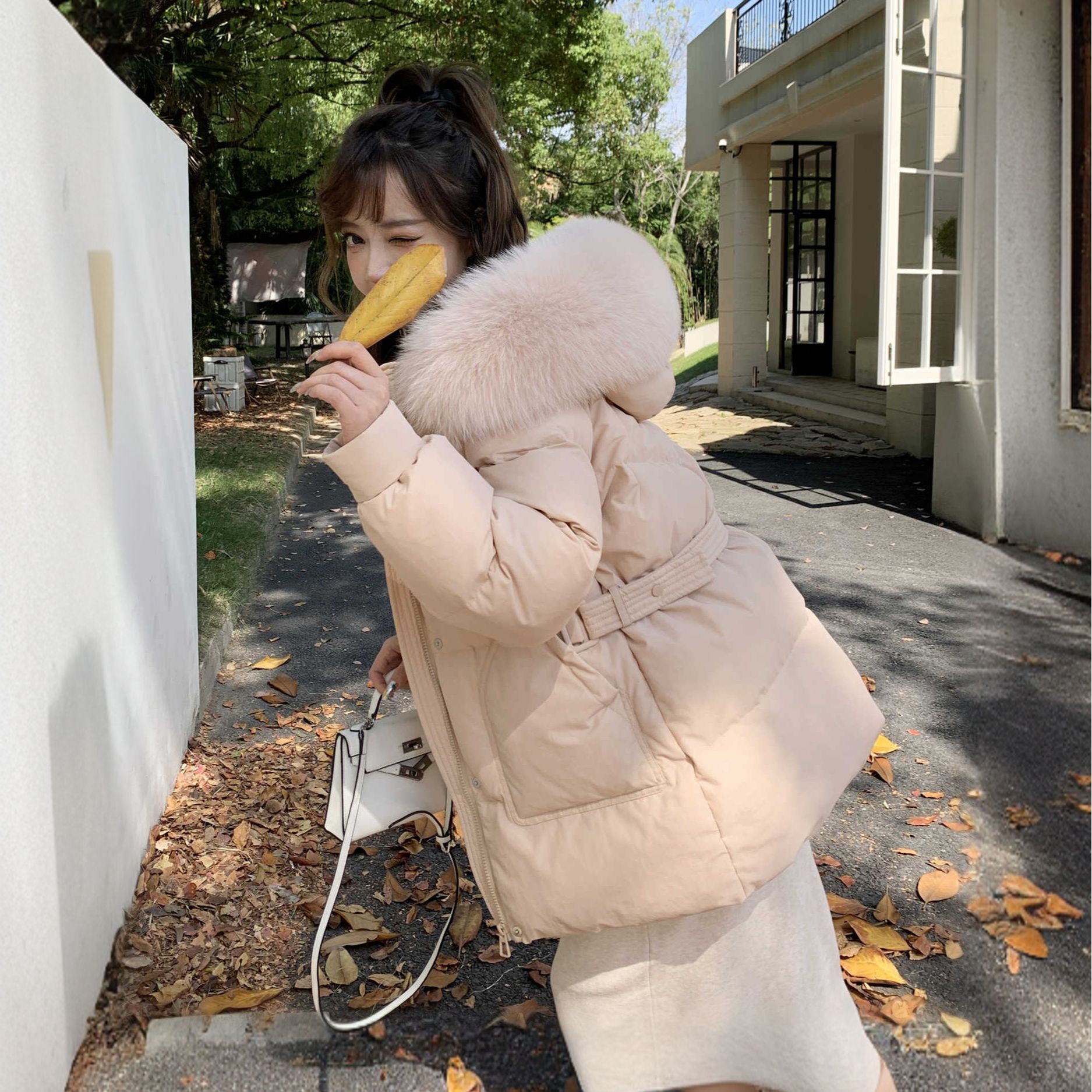 气质大毛领腰带常规款棉服女2025冬季新款收腰显瘦加厚甜美外套