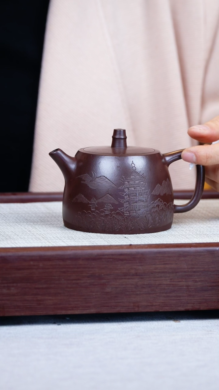 【闪购商品】紫砂茶壶紫朱泥-黄鹤楼汉铎-范嘉豪240cc