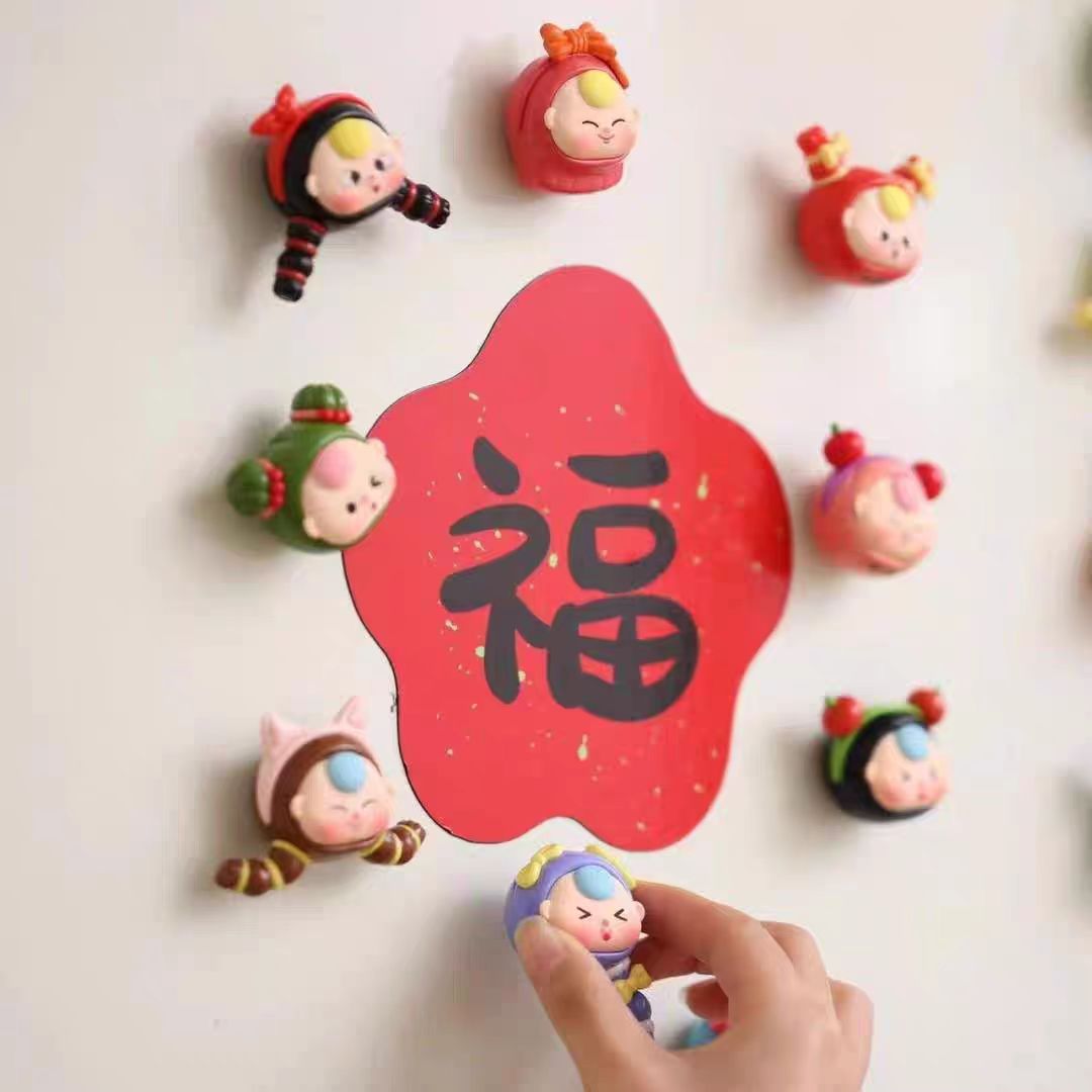娃三妹贴贴冰箱贴萌粒潮玩手办摆件网红潮玩同款手办新年礼物