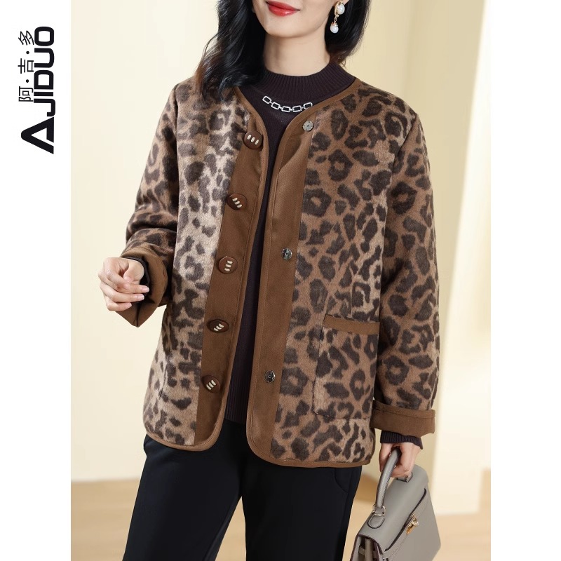 阿吉多A63008宽松百搭豹纹羊羔绒短外套女冬季保暖显瘦洋气夹克