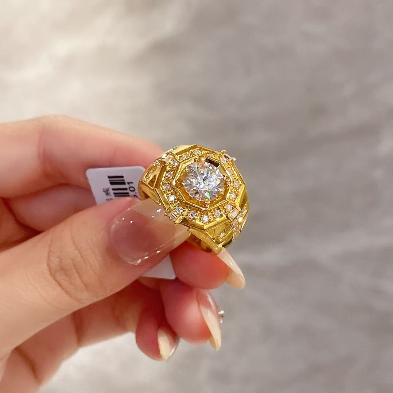 足金999 黄金首饰 5D莫桑编号032款戒指（卡18.4左右）经典奢华精致