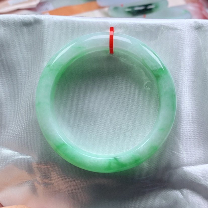 【闪购商品】翡翠手镯未镶嵌010