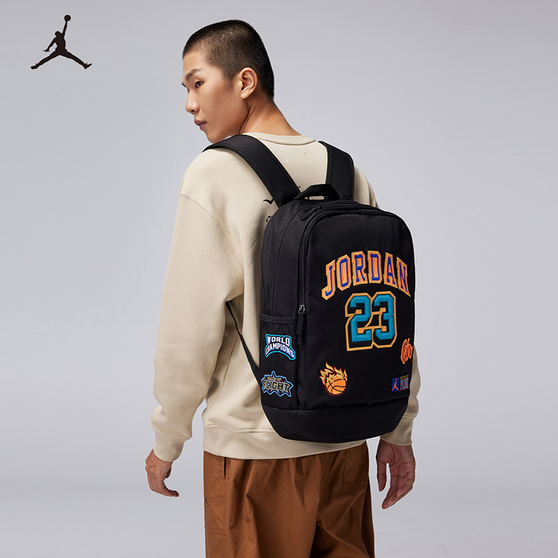 【官方旗舰】Air Jordan双肩包男女时尚大容量学生书包旅行包0846