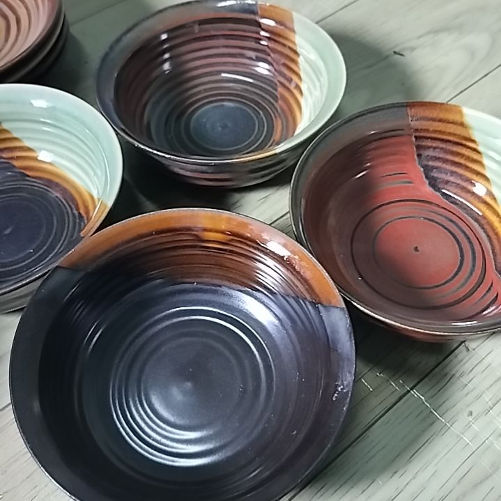 盘瓷片陶瓷陶瓷陶瓷杯盘壶碗摆件都有