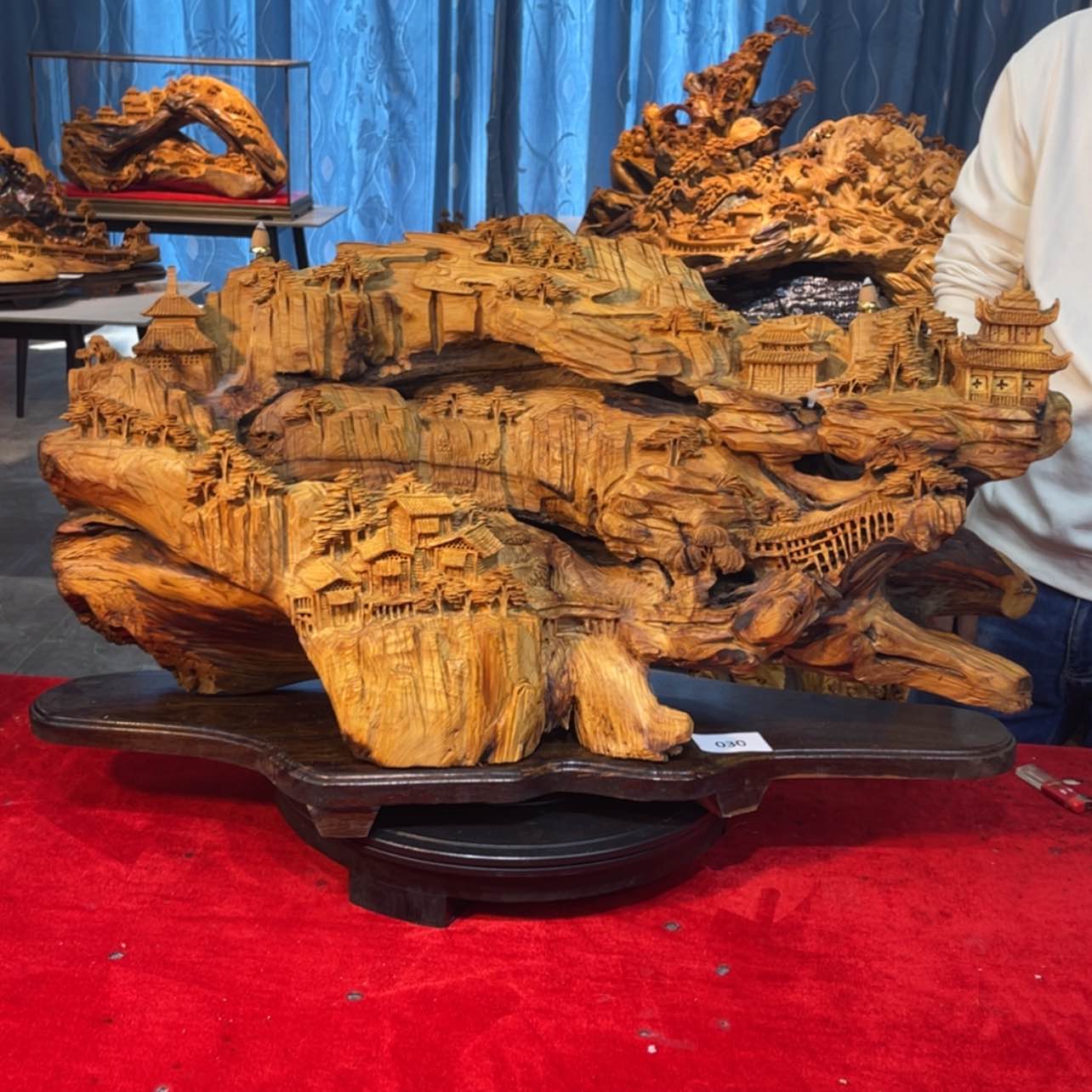 【闪购商品】紫檀木类案台东****司