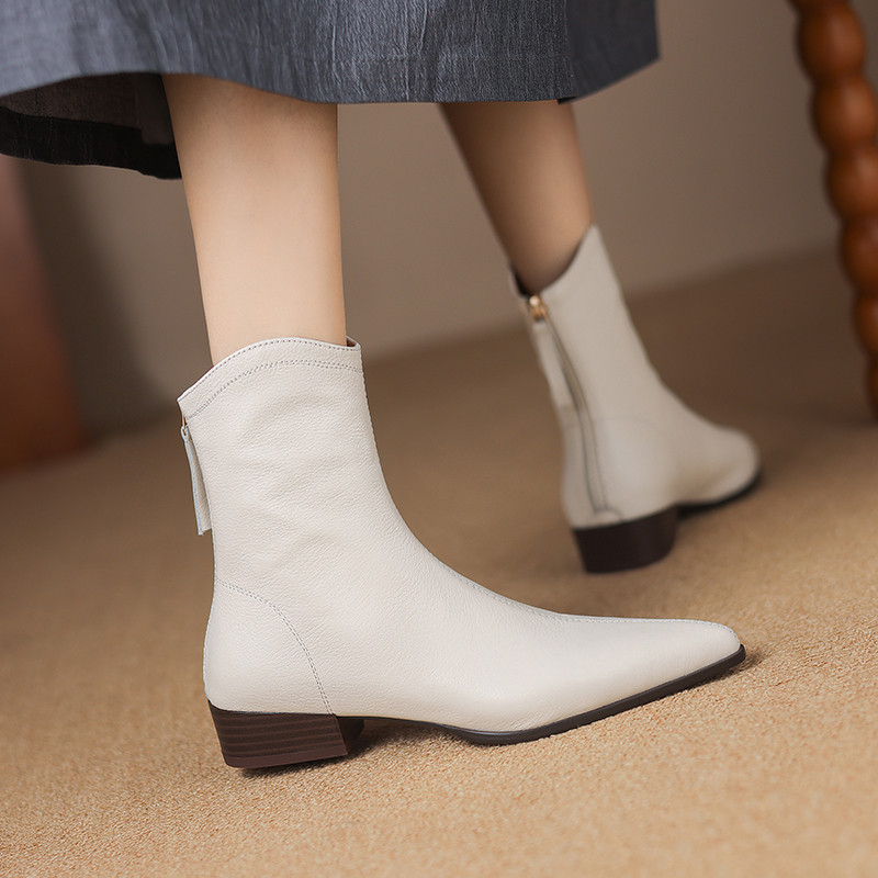 超软头层牛皮3cm~气质女士短靴尖头平底中筒靴冬季真皮白色单靴子