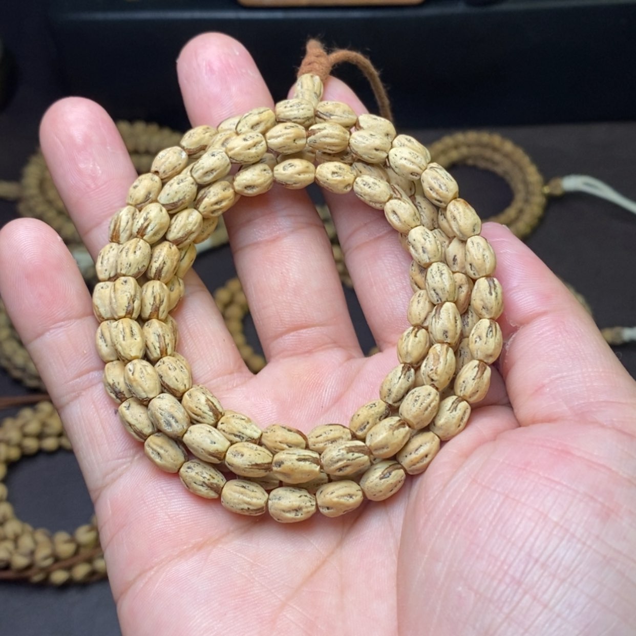 【闪购商品】柏香籽/百香籽吊坠心**妹
