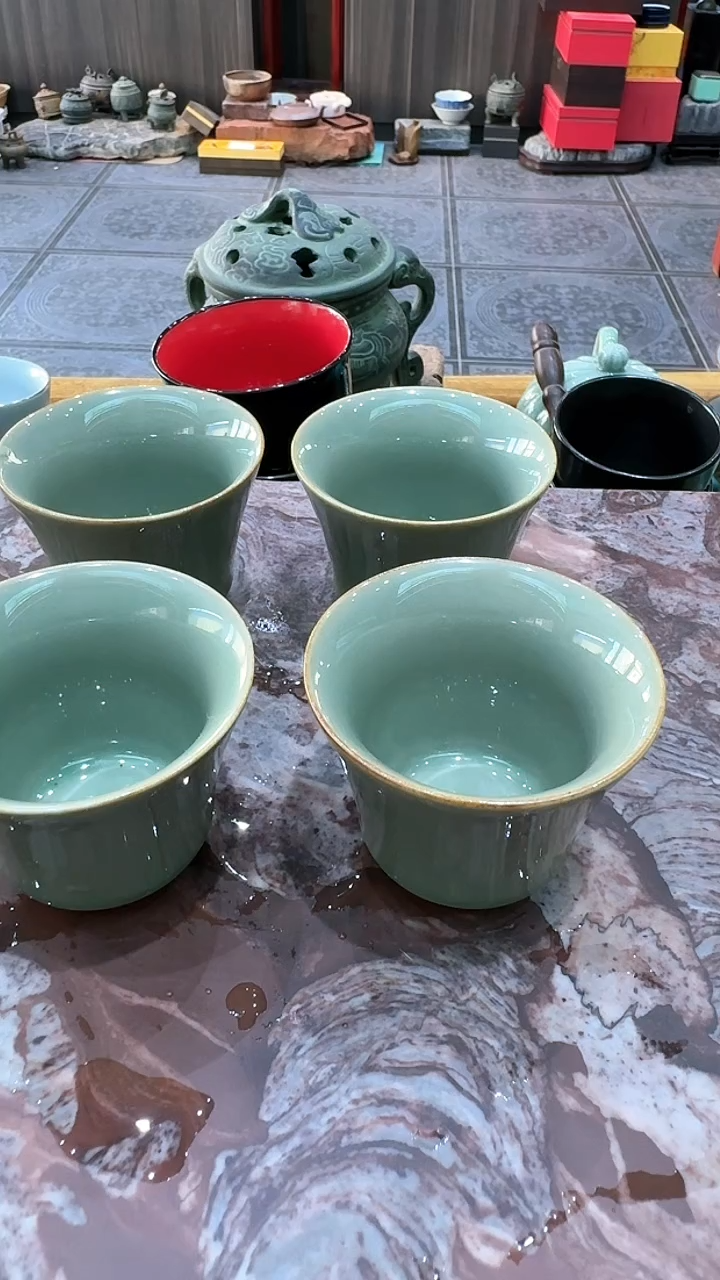 【闪购商品】梅子青青瓷品茗杯4个，，，，