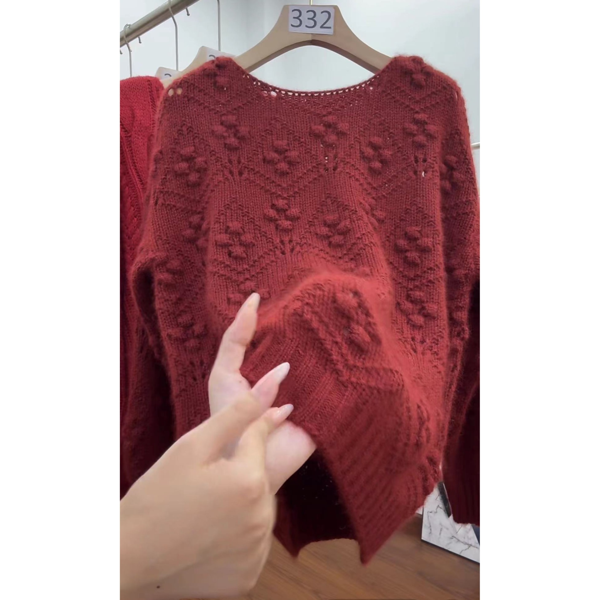 秋冬2025新款法式慵懒风毛衣高级感别致上衣气质宽松休闲针织衫女