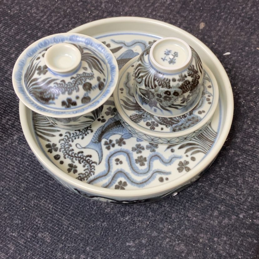 【闪购商品】陶瓷摆件奶*。