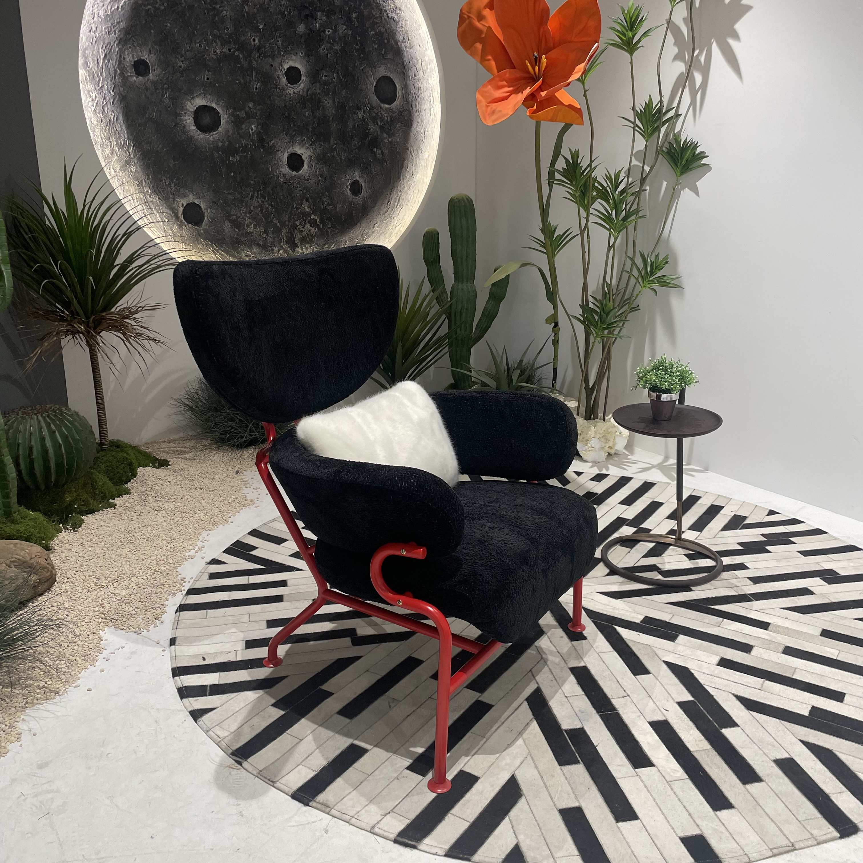 意式轻奢简约单人扶手椅设计师创意极简沙发椅个性舒适懒人休闲椅