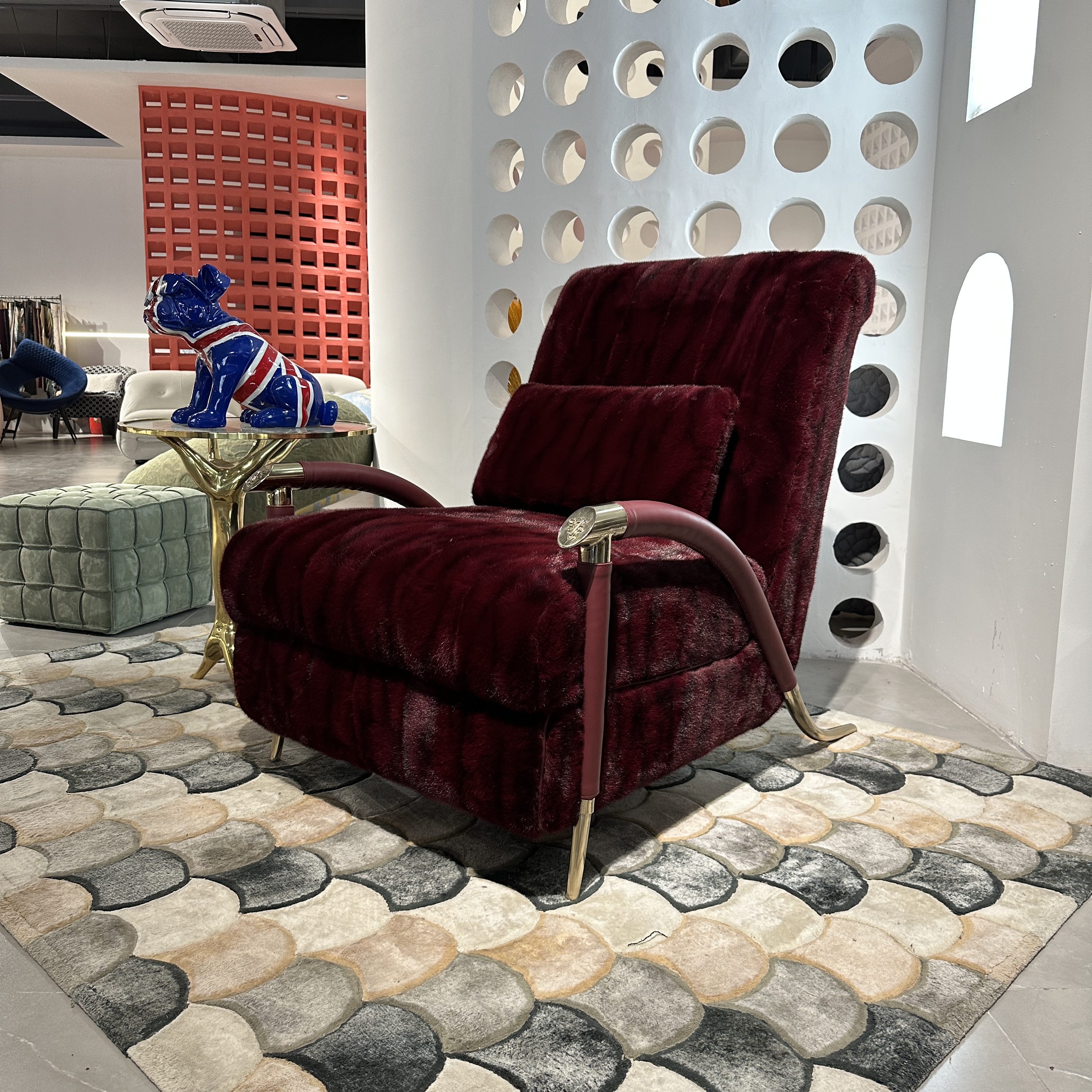 意式轻奢单人沙发设计师高端休闲单椅豪宅个性沙发客厅阳台卧房椅