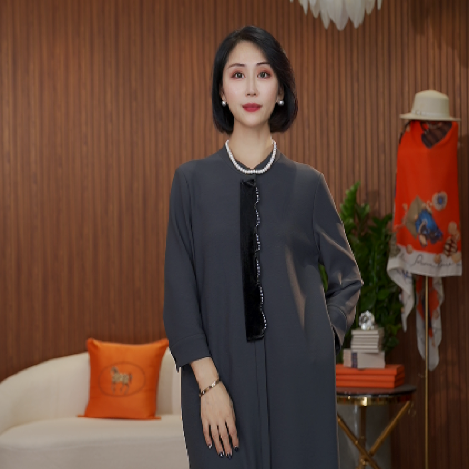 2024秋季新款时尚宽松女装连衣裙SL23249