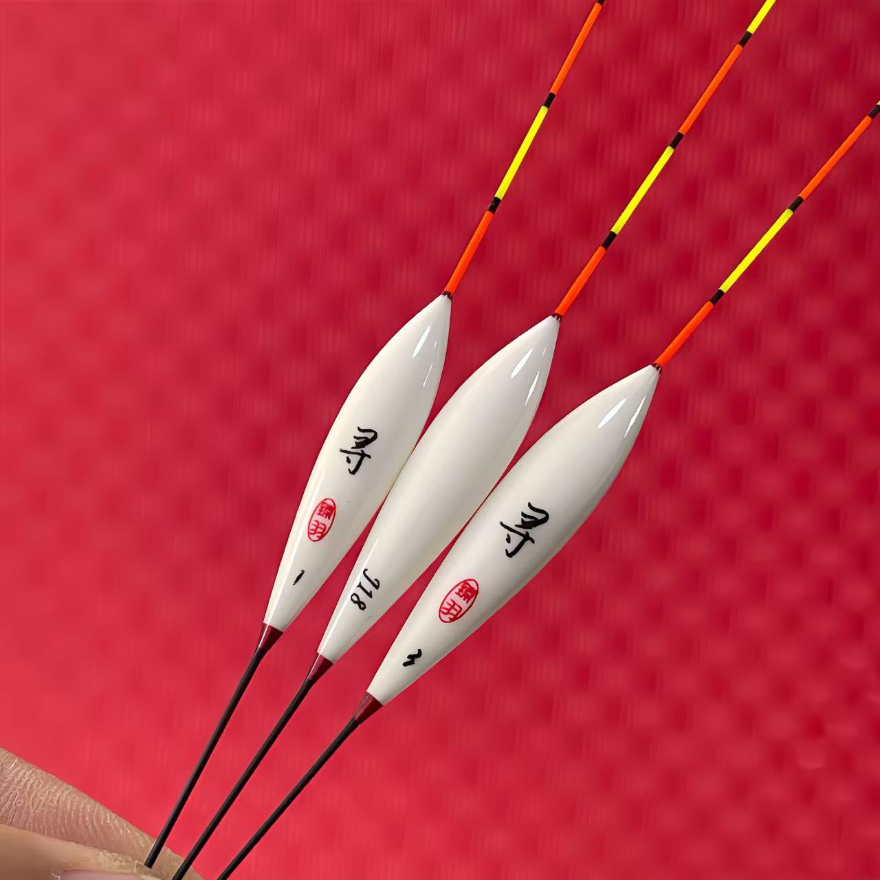 臻羽臻羽新款竞技系列孔雀羽浮漂寻J18竞技比赛水皮打浮东北冰钓