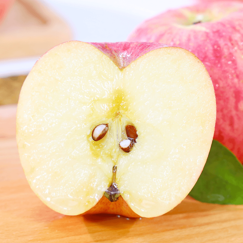 山东烟台红富士5斤当季水果苹果香甜可口肉厚多汁电商盒发货