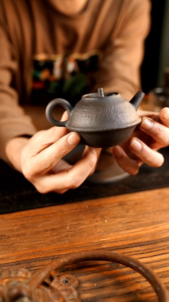 【闪购商品】紫砂正把飞碟
