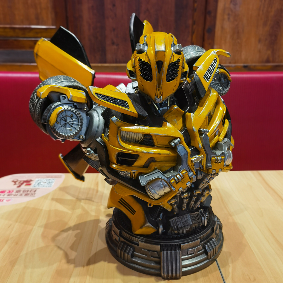 大黄蜂手办变形玩具金刚模型汽车人大号机甲雕像机器人潮玩摆件