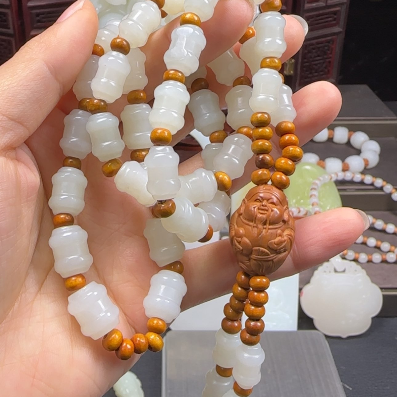 【闪购商品】橄榄核手串未镶嵌多样性发货