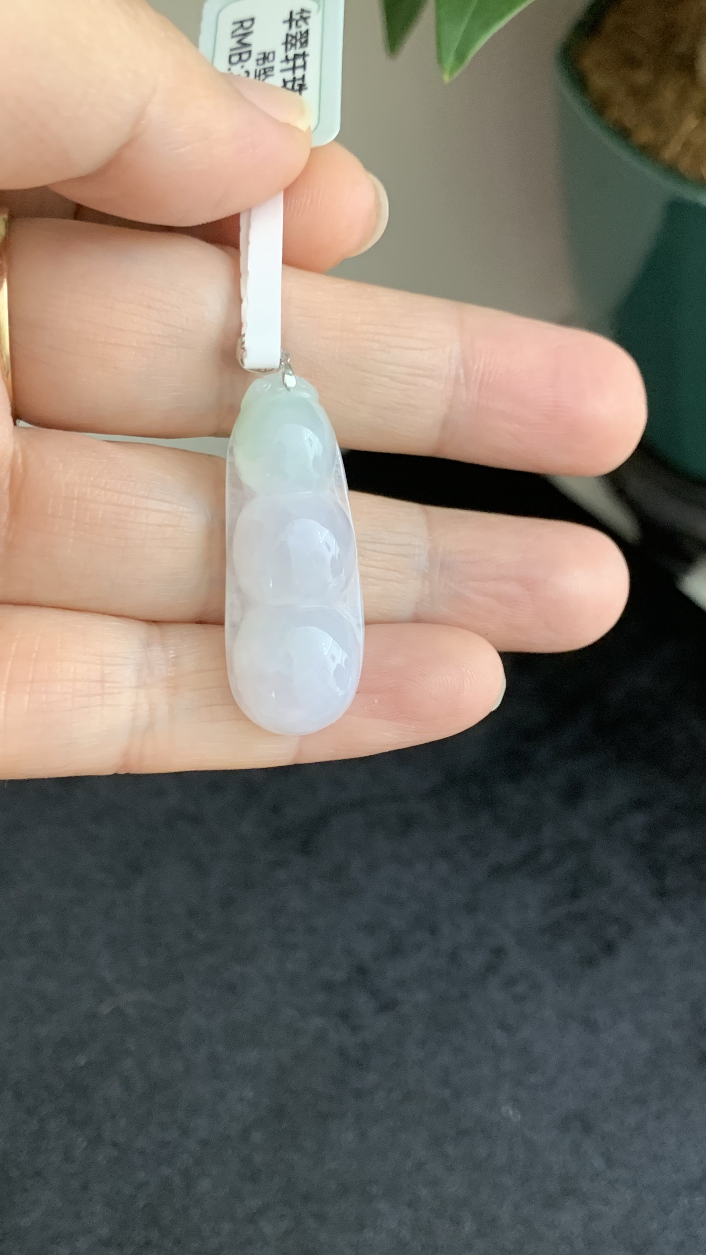 天然缅甸翡翠福豆吊坠