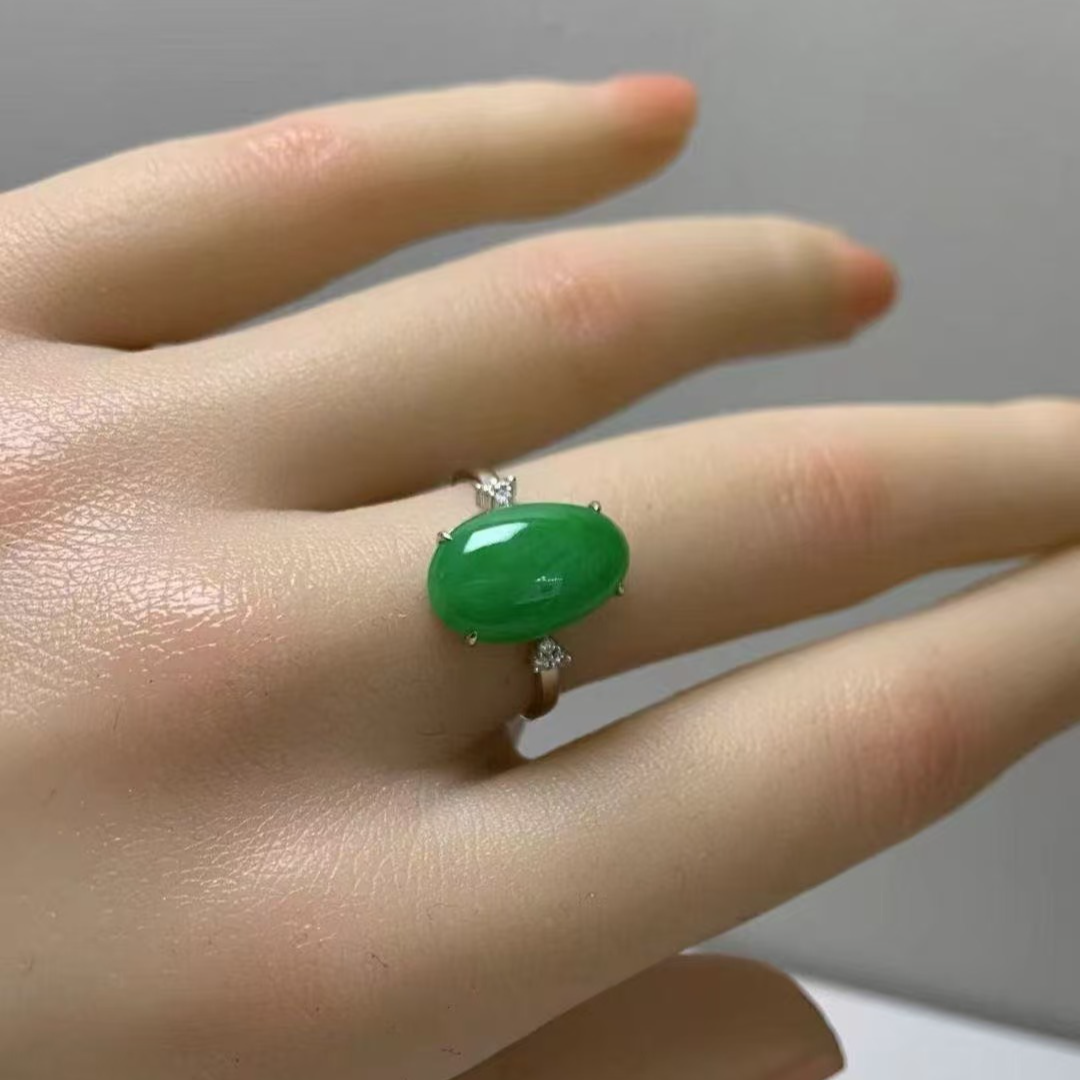 缅甸翡翠A货戒指冰阳绿镶嵌气质时尚绿色可调节指环精美冰绿轻奢