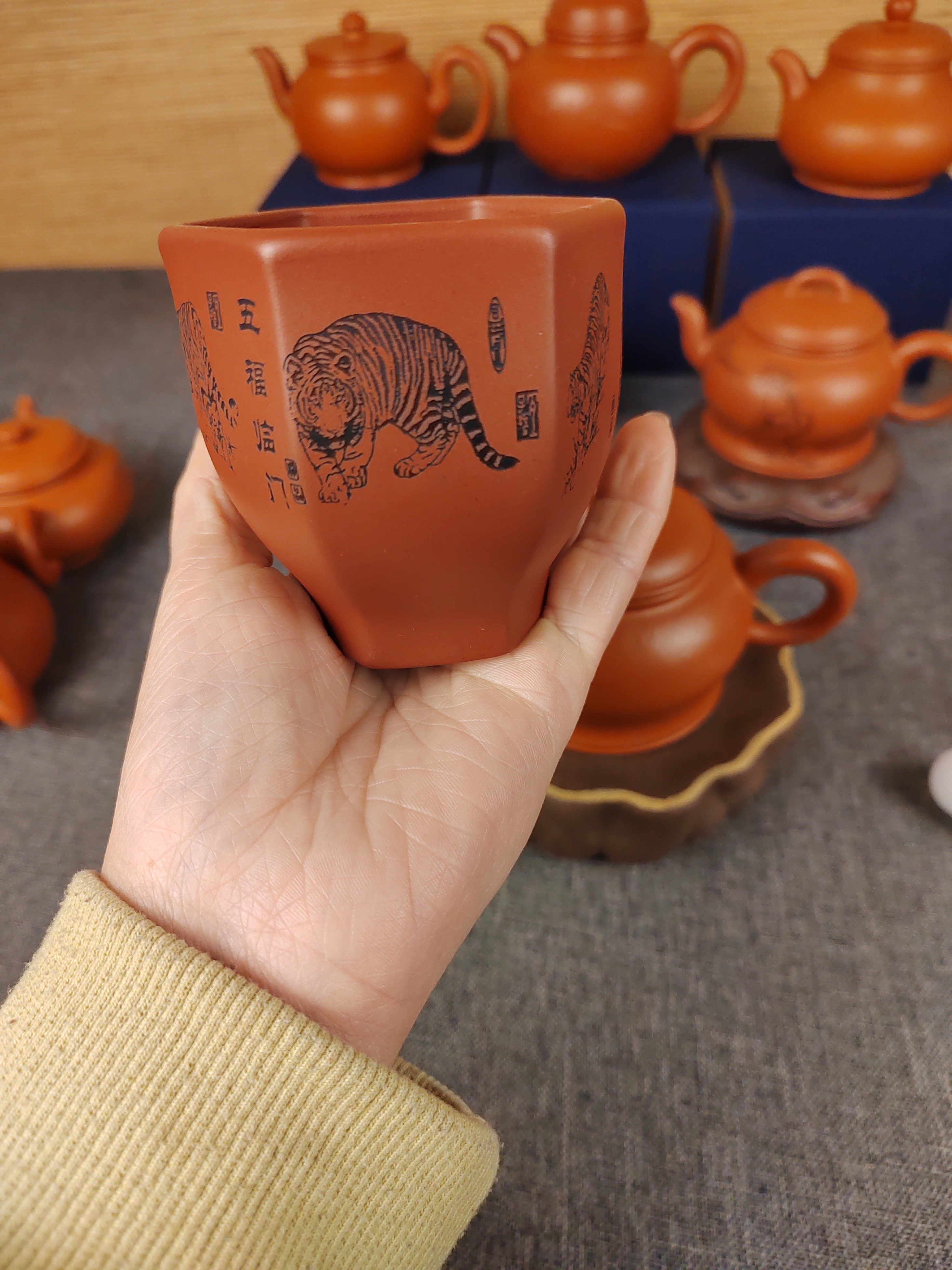 宜兴紫砂主人杯半手工制作