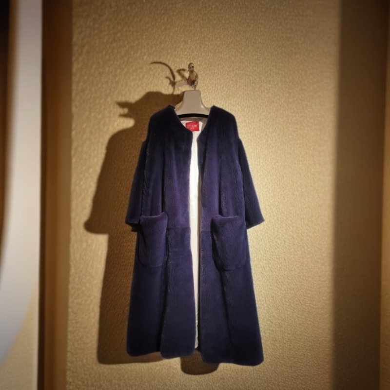 高端皮草  黄色半大一带毛线