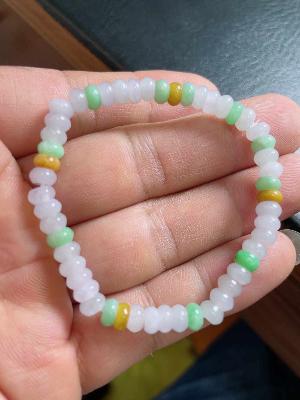 缅甸天然翡翠A货三彩珠手链，尺寸5.8