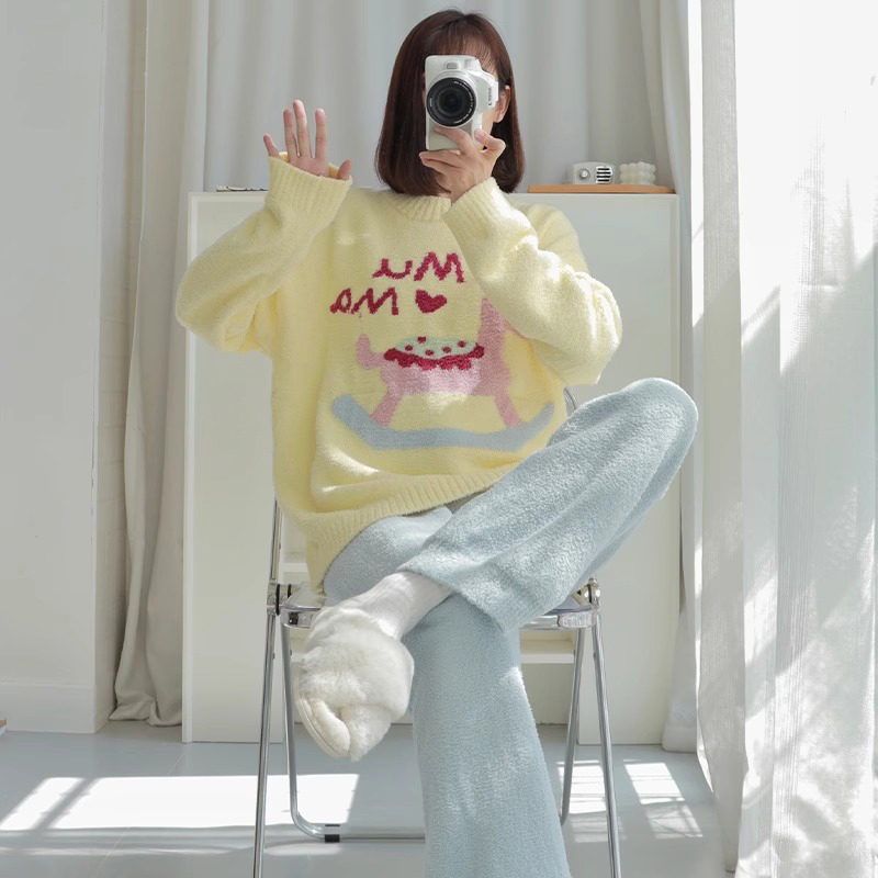 休闲睡衣女款冬季加厚可爱木马秋冬款珊瑚绒家居服加绒保暖套装