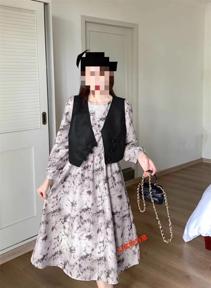 2305-8803#时尚法式复古气质百搭减龄甜美碎花连衣裙