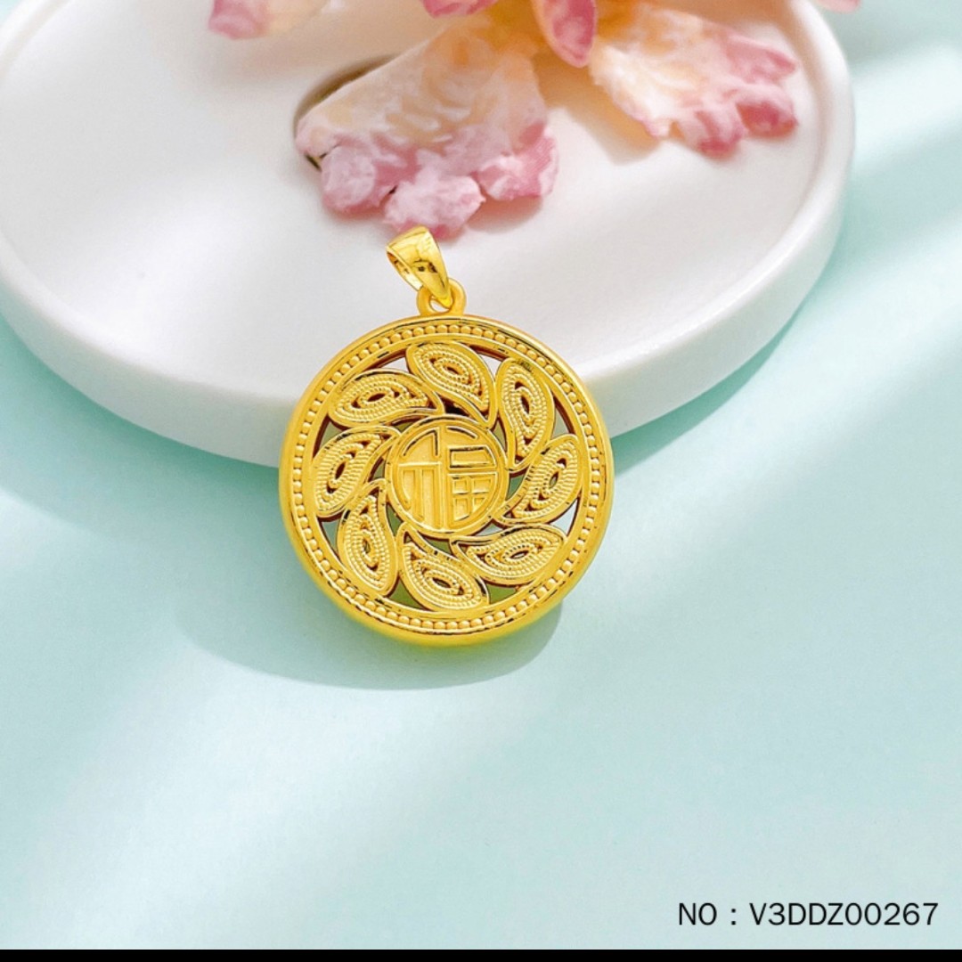 点哥黄金珠宝甄选足金3D硬金镂空花丝福字圆牌吊坠