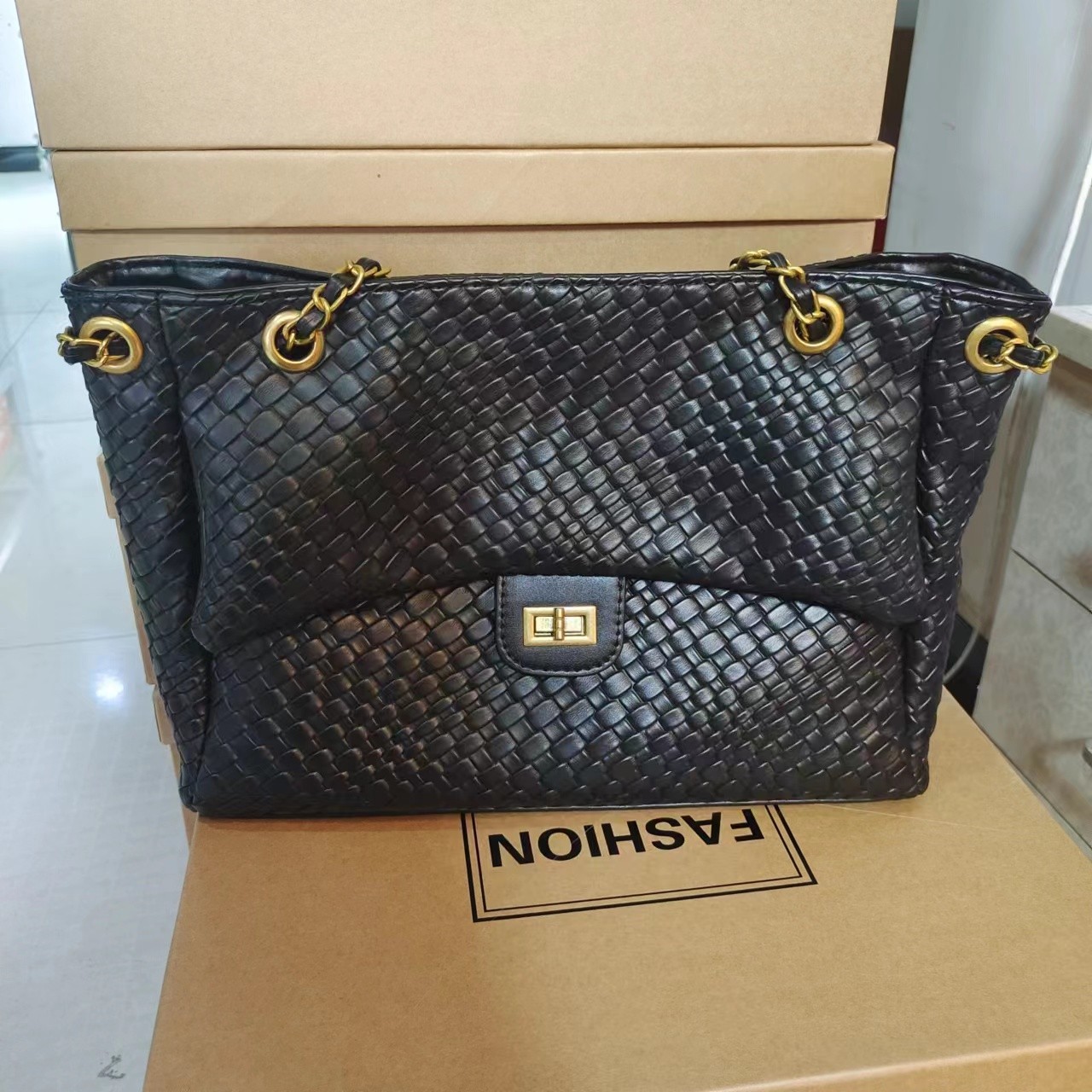 孤品 8710  黑  高品质女包 （限购1单 ）