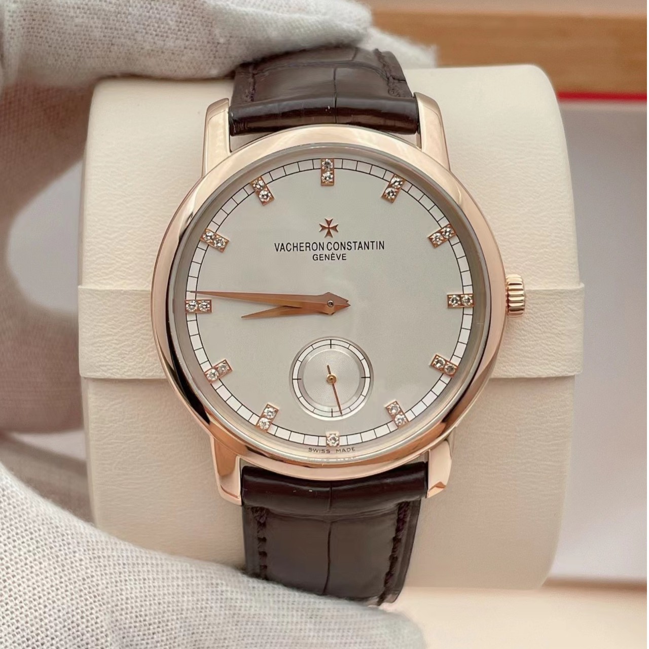 99新 Vacheron Constantin/江诗丹顿 82172手动机械表径38mm