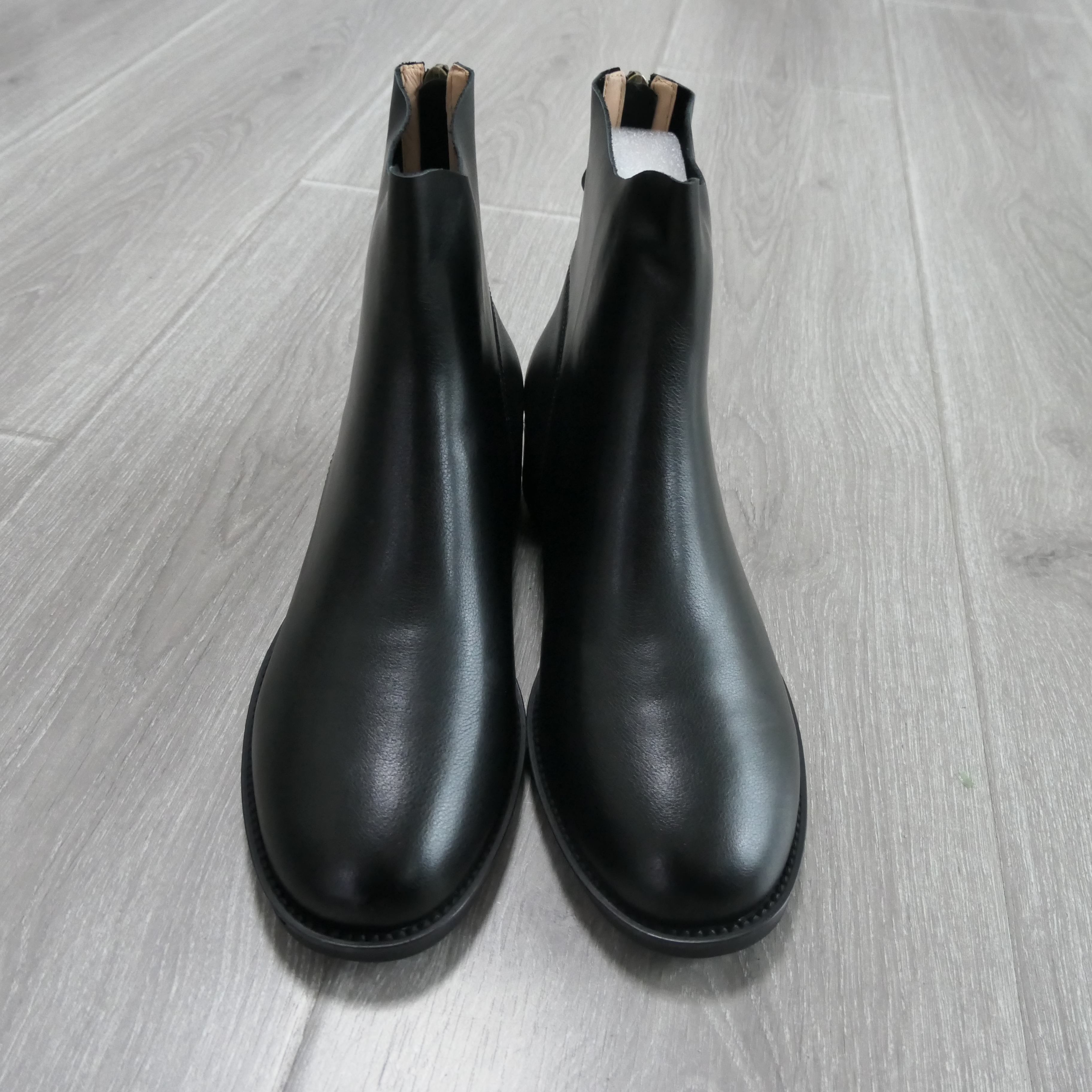 XL-626-82秋冬款5分腰后拉链皮短靴