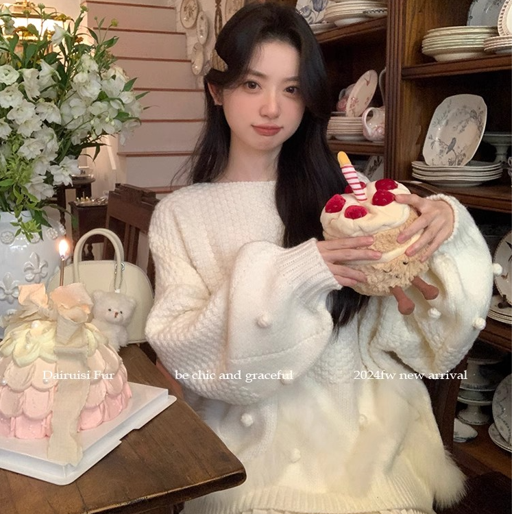 云朵慕斯/2024年新款秋冬狐 狸 毛宽松慵懒甜美软糯毛衣针织衫