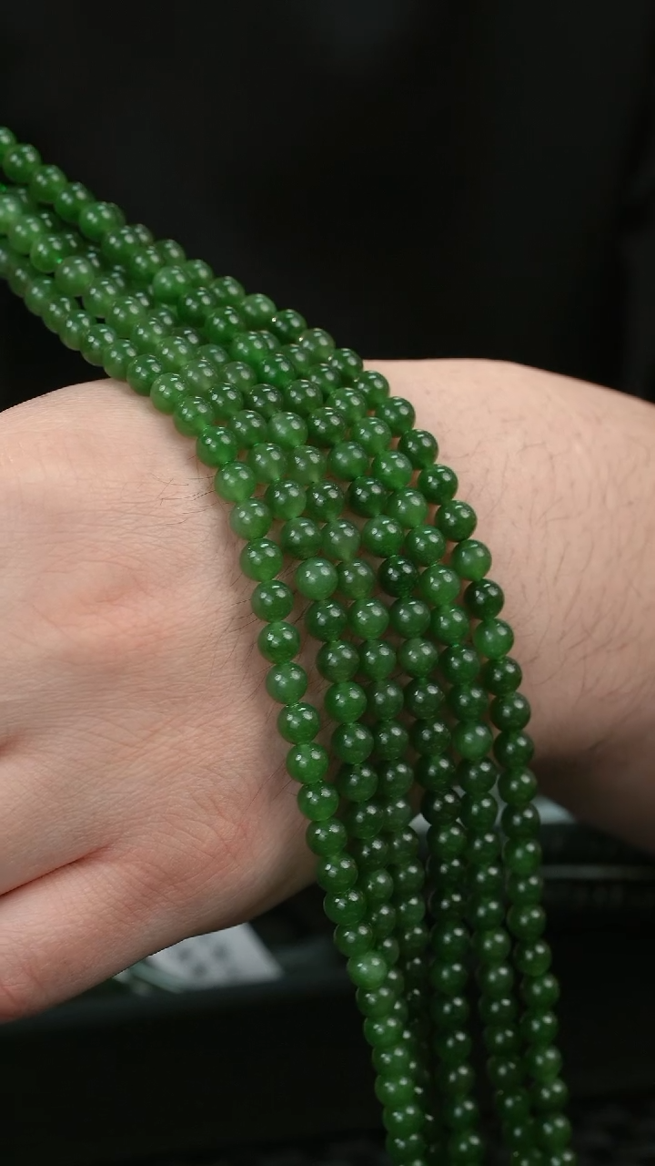 【闪购商品】和田玉吊坠未镶嵌吊坠菠菜绿108拍一发一