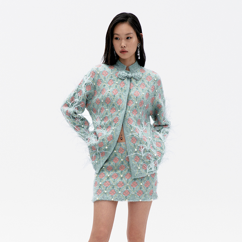 LE FAME/拉飞姆冬季宫廷风花卉小立领针织外套