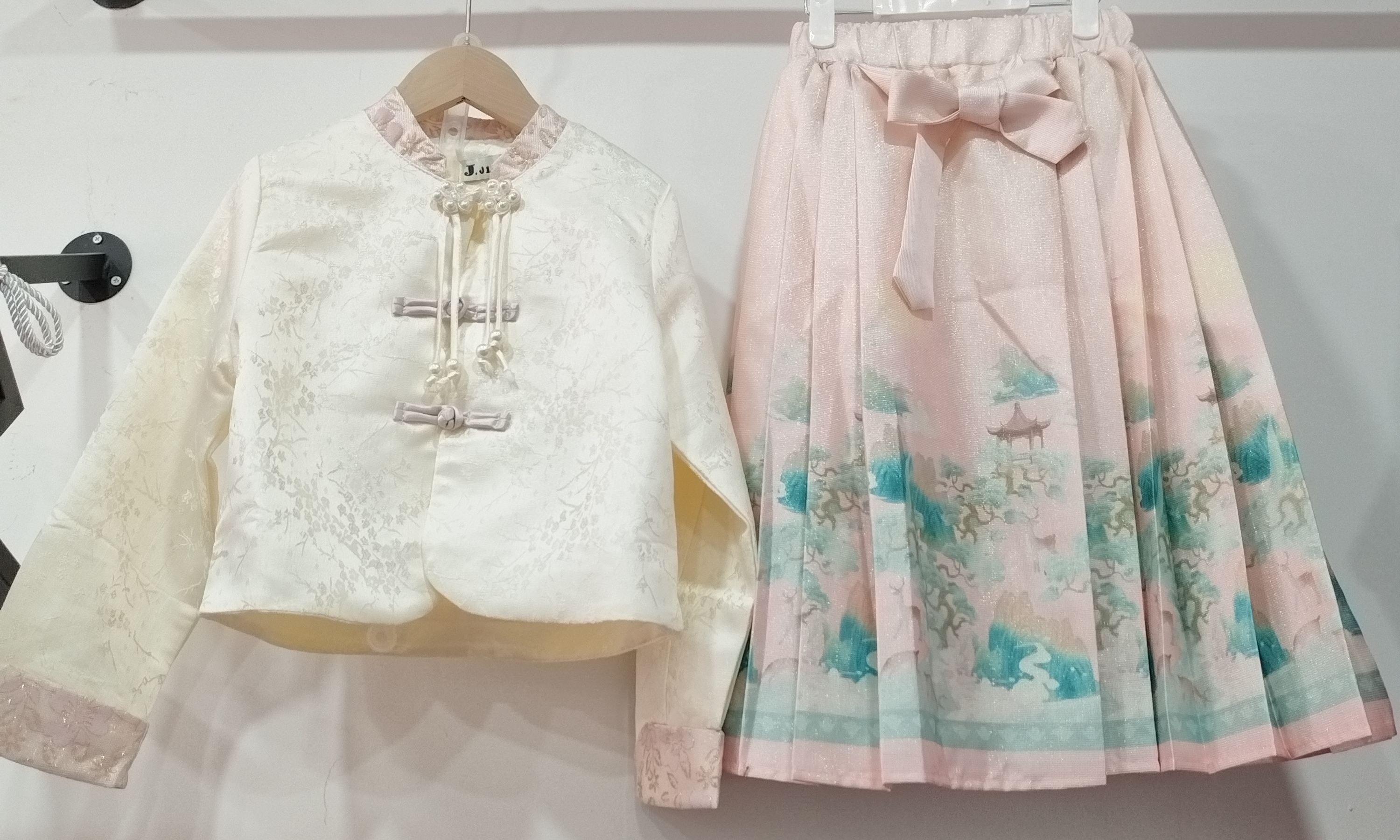 女童新中式春秋款上衣汉服复古中国风马面裙